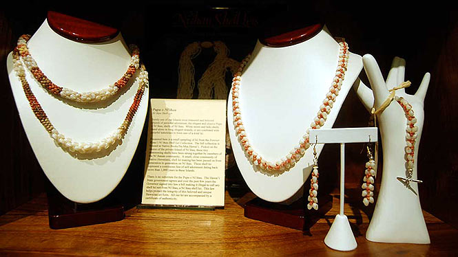 Display of Niihau shell leis